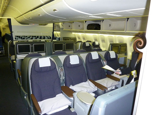 United 777 Business Class